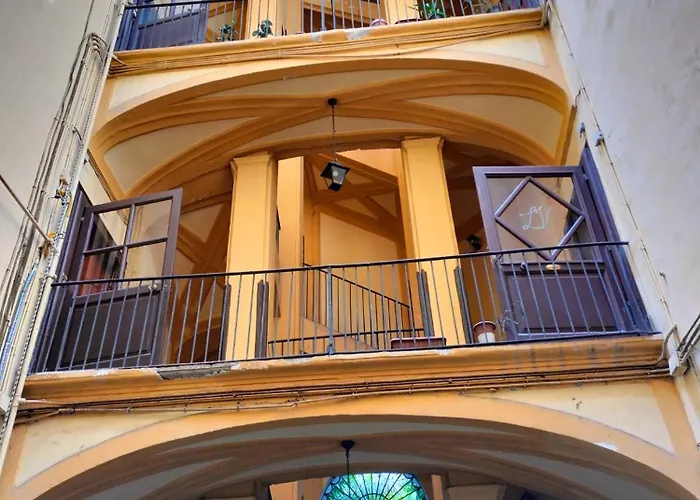 Centro Madame Con Terrazzo E Vista Giardino
